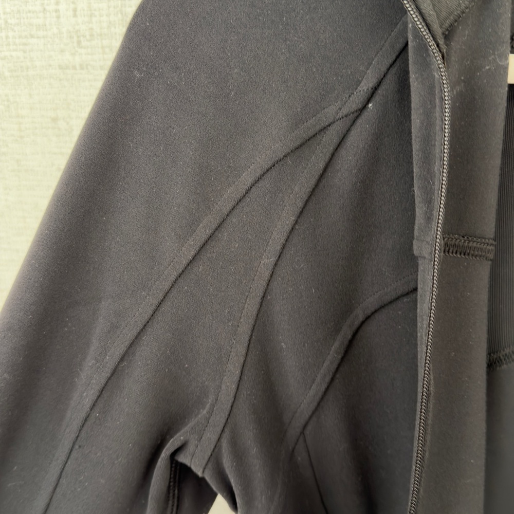 Lululemon Define Jacket - Picture 6 of 8